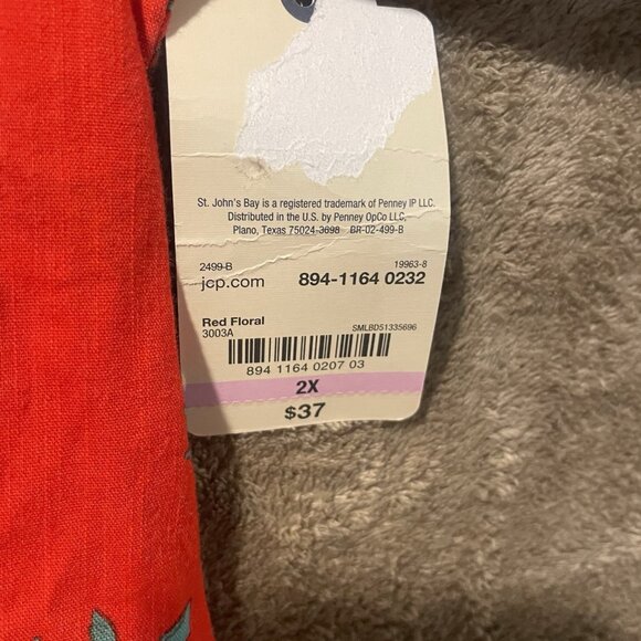 NWT St. Johns Bay Tank Top Womens 2X Red Floral Split Neck Tunic Sleeveless - Picture 2 of 6